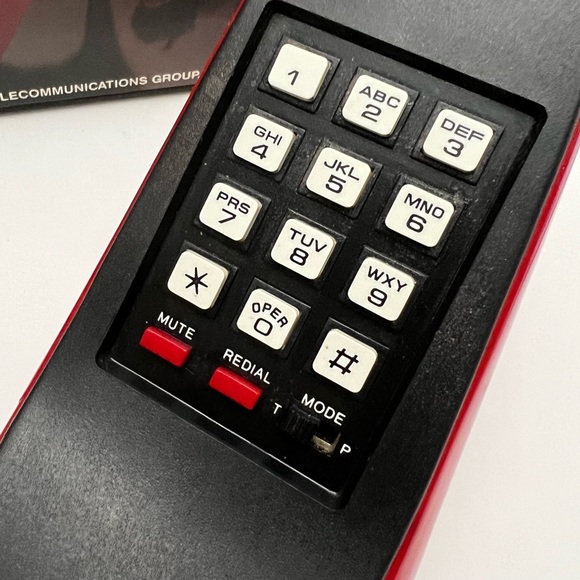 Vintage 1980s Red High Heel Stiletto Shoe Phone Telephone with Box - Picture 8 of 10